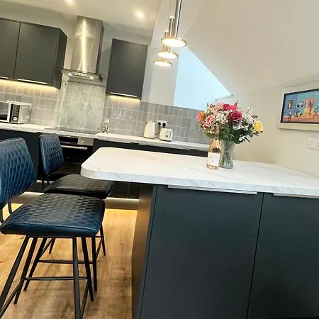 The Queens Nest, 1 - Bed, Sleeps 2, Pets Welcome * ウィンダミア