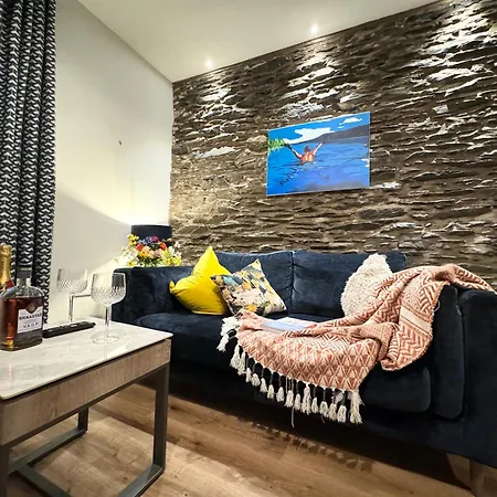 アパート The Queens Nest, 1 - Bed, Sleeps 2, Pets Welcome *