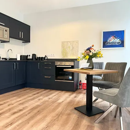 The Queens Nest, 1 - Bed, Sleeps 2, Pets Welcome * ウィンダミア